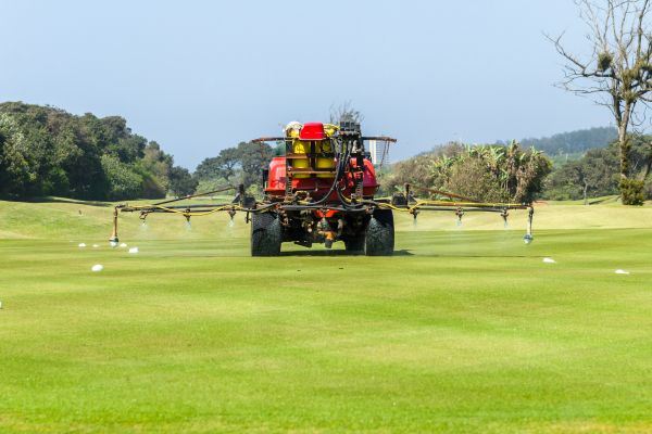 Cost of Golf Course Lawn Care in Lynnwood